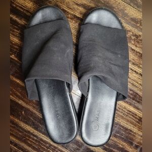 black platform sandals, 8